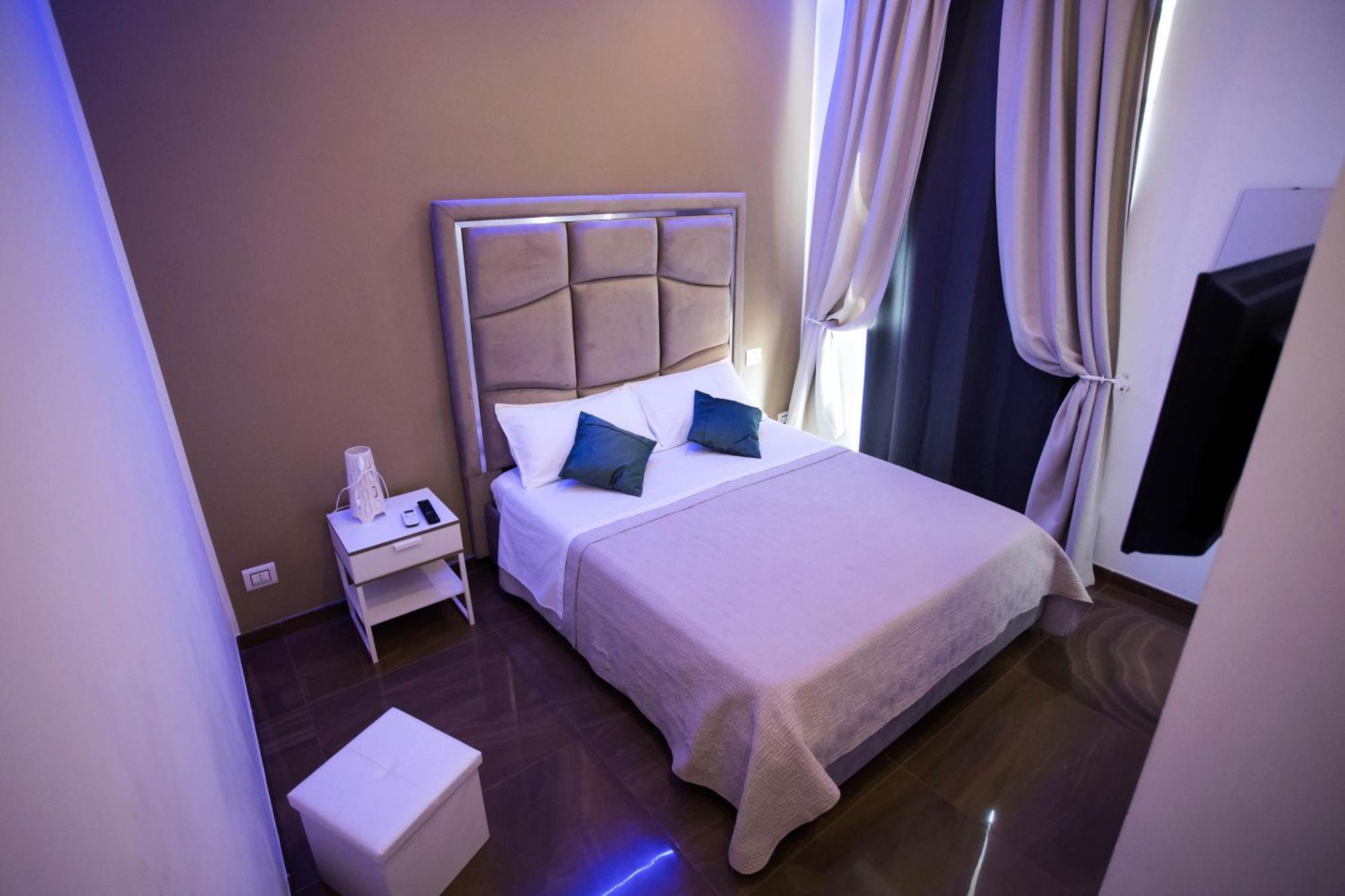 Bed and Breakfast Palazzo 15 Napoli Exterior foto
